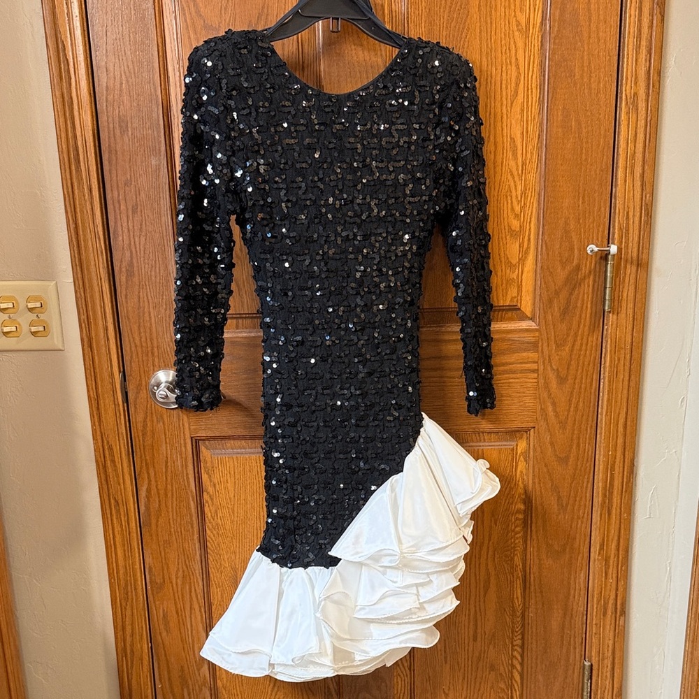 1990 Vintage Black Sequin Dress with White Ruffle Hem Junior Size 7